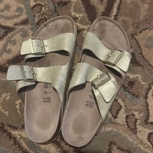 41 Birkenstocks